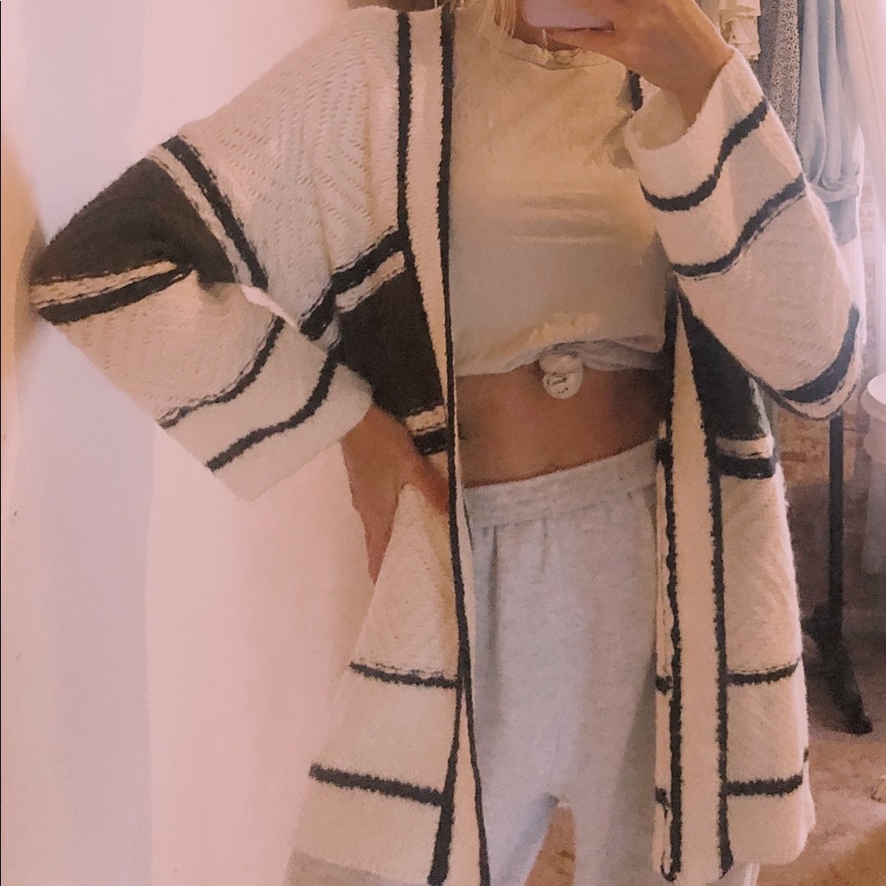 Forever 21 cardigan - Picture 1 of 2